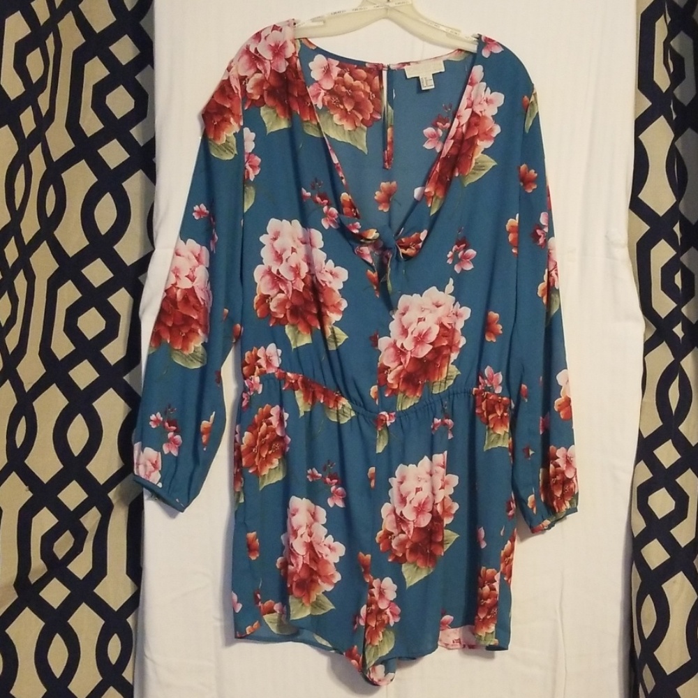 Forever 21 2X Plus Size Floral Rumper
